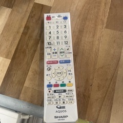配送可【シャープ】24V液晶テレビ（訳アリ）★2019年製　クリーニング済み/6ヶ月保証付き【管理番号11208】横の画像