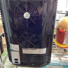 10L保温　保冷 冷蔵庫の画像