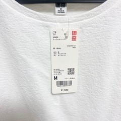 ユニクロ　トップス　新品未使用の画像