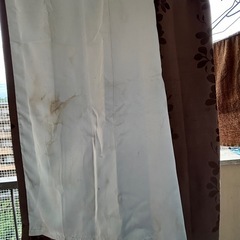 カーテンの画像