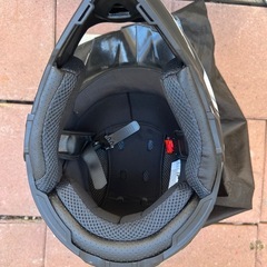 オフロード用ヘルメットの画像