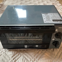 電子レンジ、トースター、コンロセットの画像