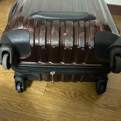 スーツケースの画像
