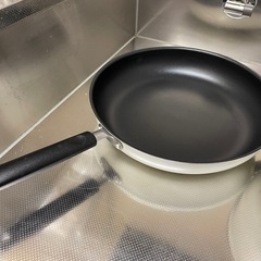 IKEAフライパン鍋　の画像