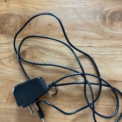 充電器付き美品　CDプレイヤーの画像