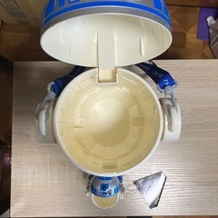 TDLスターウォーズ容器２個セット
の画像