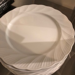 お皿の画像