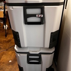 クーラーボックス　156Lの画像