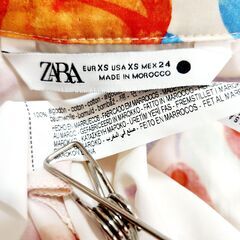 ‡ZARA(ザラ) 綺麗なトロピカル模様。さらりと着られる可愛らしいワンピース、いかがでしょうか？の画像