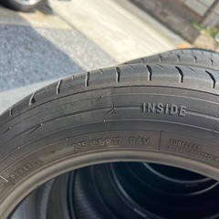 国産トーヨータイヤ　215/55r17　の画像