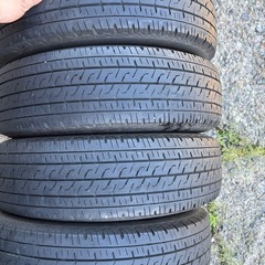 195/80/r15ハイエースの画像