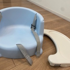 バンボ風チェア　テーブル付きの画像