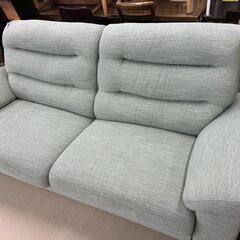 【ジャングルジャングル滋賀草津店】来店特価!!　二人掛けｿﾌｧ　ｸﾞﾘｰﾝ　　J-250846の画像