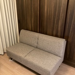 グレーコーナーソファー　2〜3人掛けの画像