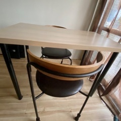 Table and chair set free の画像