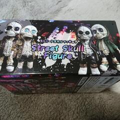 ✨新品・未開封✨Street Skull Figure  (緑)の画像
