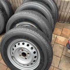 バリ山　13インチ　4H  
プロボックスなどの画像