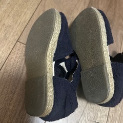ほぼ新品　アプレレクール 　キッズサンダル2足の画像
