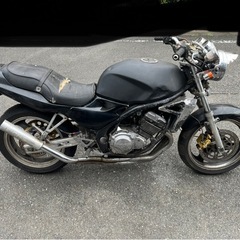 人気　高騰中　バリオス　カワサキ　kawasaki ZR250A 1型　初期　45馬力　規制前　4スト　単車　不動　ベース　の画像