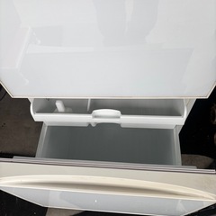 Toshiba 363 L 冷蔵庫　2017年の画像