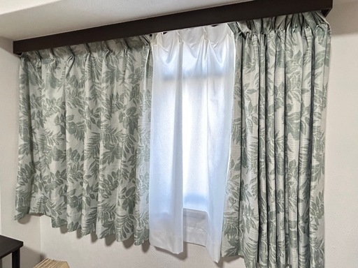 美品】ニトリ オーダーメイドカーテン レースカーテン 126×104 セット