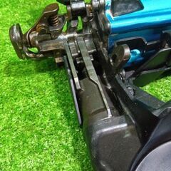 マキタ AR411HR 高圧エアビス打ち機【市川行徳店】【店頭取引限定】【中古】管理番号：ITJEKMORGQ3Sの画像
