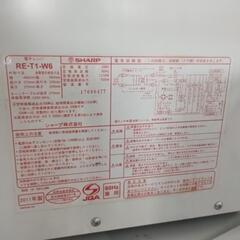 シャープ製の電子レンジ（1ヶ月動作保証付き）「RE-T1-W6」の画像