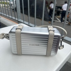 ショルダーバッグの画像