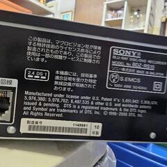 SONYリモコン付きブルーレイレコーダーの画像