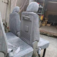 トヨタ純正 200系 ハイエース ワゴンGL グランドキャビン 10人乗り用 　後部座席の画像