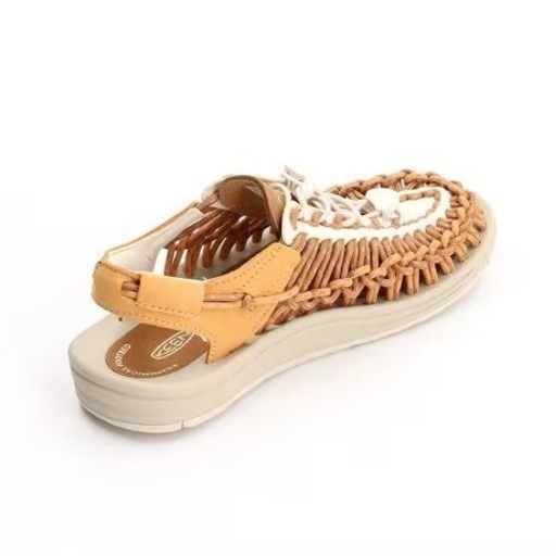 【新品 箱付き】KEEN UNEEK サンダル