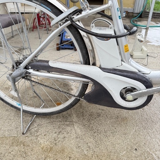 電動自転車 26インチ 3段変速 LEDライト パナソニック ViVi 電動ハイブリッド自転車 バッテリー2本付き