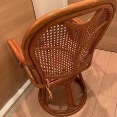 籐の椅子の画像