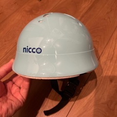 ベビーゲート&ヘルメットの画像