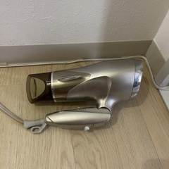 ドライヤーの画像