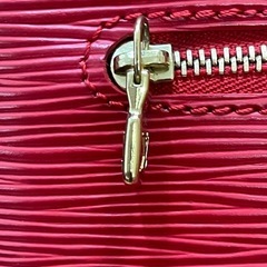 ルイ ヴィトンリュック バックパック カスティリアン レッド レザー レディースの画像