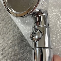 新品！シルバーカラーシャワーヘッド オンオフ機能付きの画像