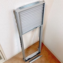 [KOIZUMI] ウインドエアコン (冷房専用) + 窓枠セット 1の画像