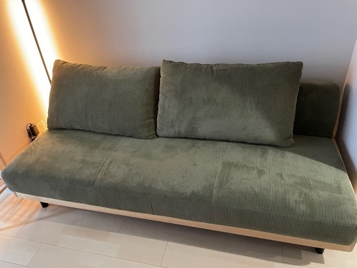 8月24日引き取り限定価格　ソファベッド