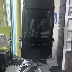チェアー 椅子 パソコンチェアーゲーミングチェア オフィスチェア チェア 椅子 イス オットマン付き パソコンチェア デスクチェア PCチェア 肘付き　　　の画像