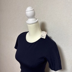 新品　未使用 ユニクロ　ポンチ　ワンピース　XS 紺色の画像