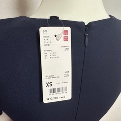 新品　未使用 ユニクロ　ポンチ　ワンピース　XS 紺色の画像