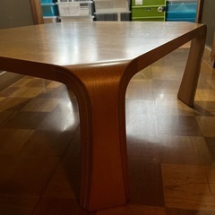 テーブル　木製の画像