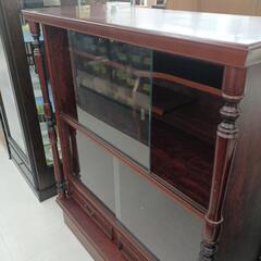 【ドリーム尾浜店】レトロ茶箪笥　※天板打痕あり　※天板　中板キズあり　高さ（H)120×幅（W)103×奥行(D)41cmの画像