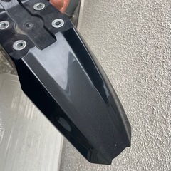 Dトラッカーx純正フロントフェンダーの画像
