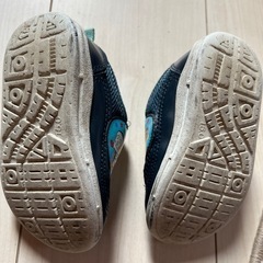 子供靴の画像