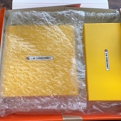 ※8/21まで！【非売品】LE CREUSET キユーピー100周年記念　食器セットの画像