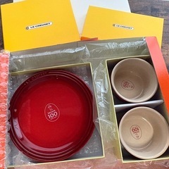 ※8/21まで！【非売品】LE CREUSET キユーピー100周年記念　食器セットの画像
