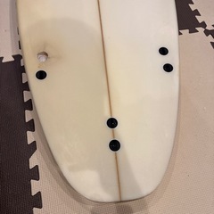 タウンアンドカントリー　J1サーフボードの画像