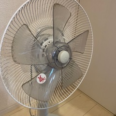 Panasonic パナソニックF−C324 扇風機 2020年製  中古美品 Panasonic パナソニックF−C324 扇風機 2020年製 中古美品